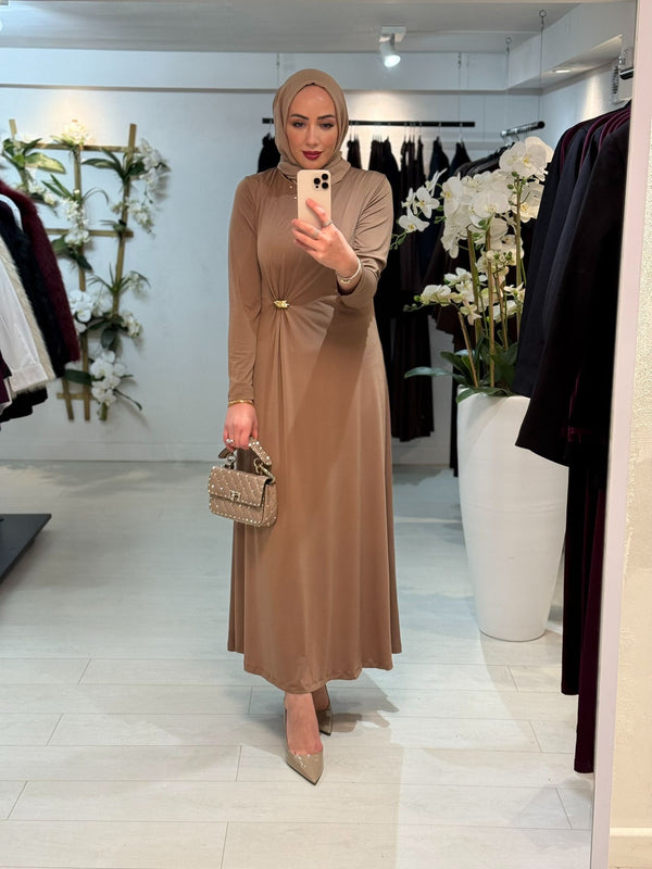 Twist Dress Mocha (ook grote maten)