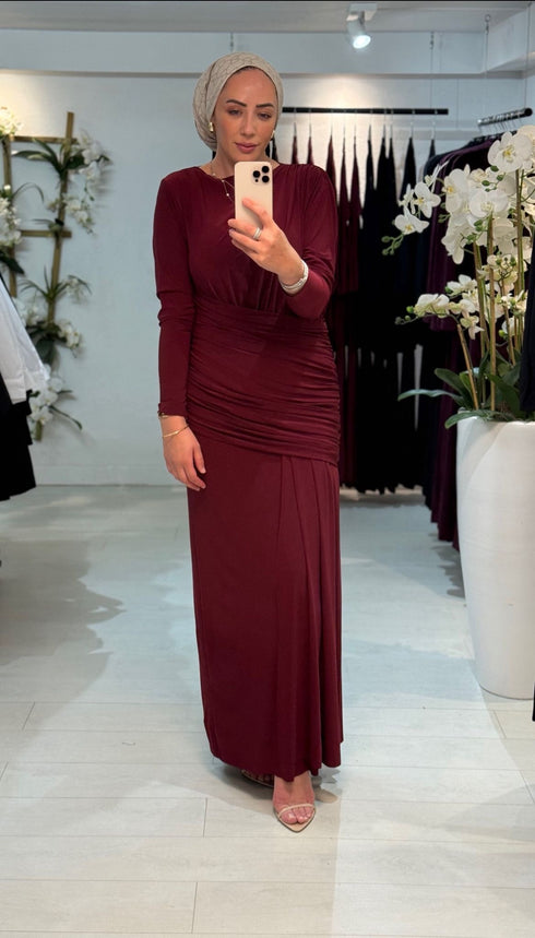 Elegant Maxi Dress Bordeaux