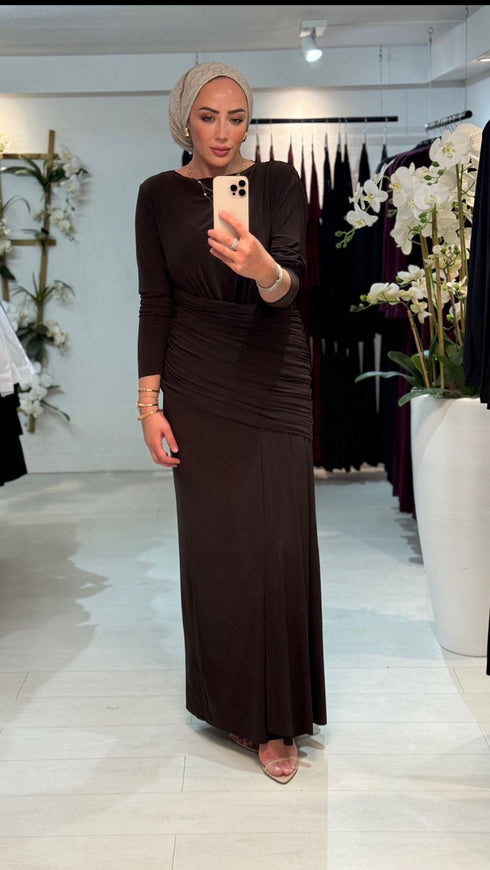 Elegant Maxi Dress Bruin